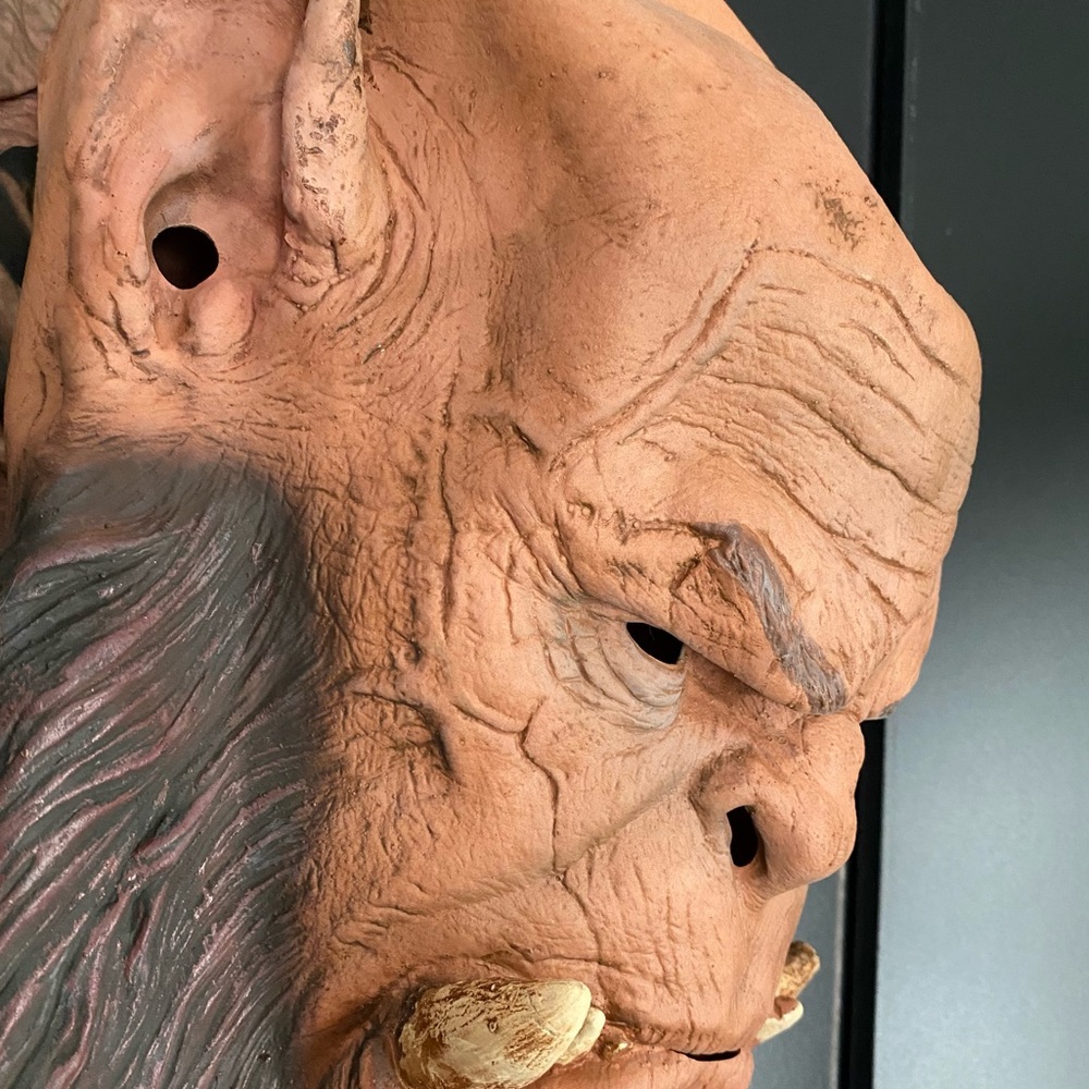 Orgrim Deluxe World Of Warcraft Adult Costume EUC medium